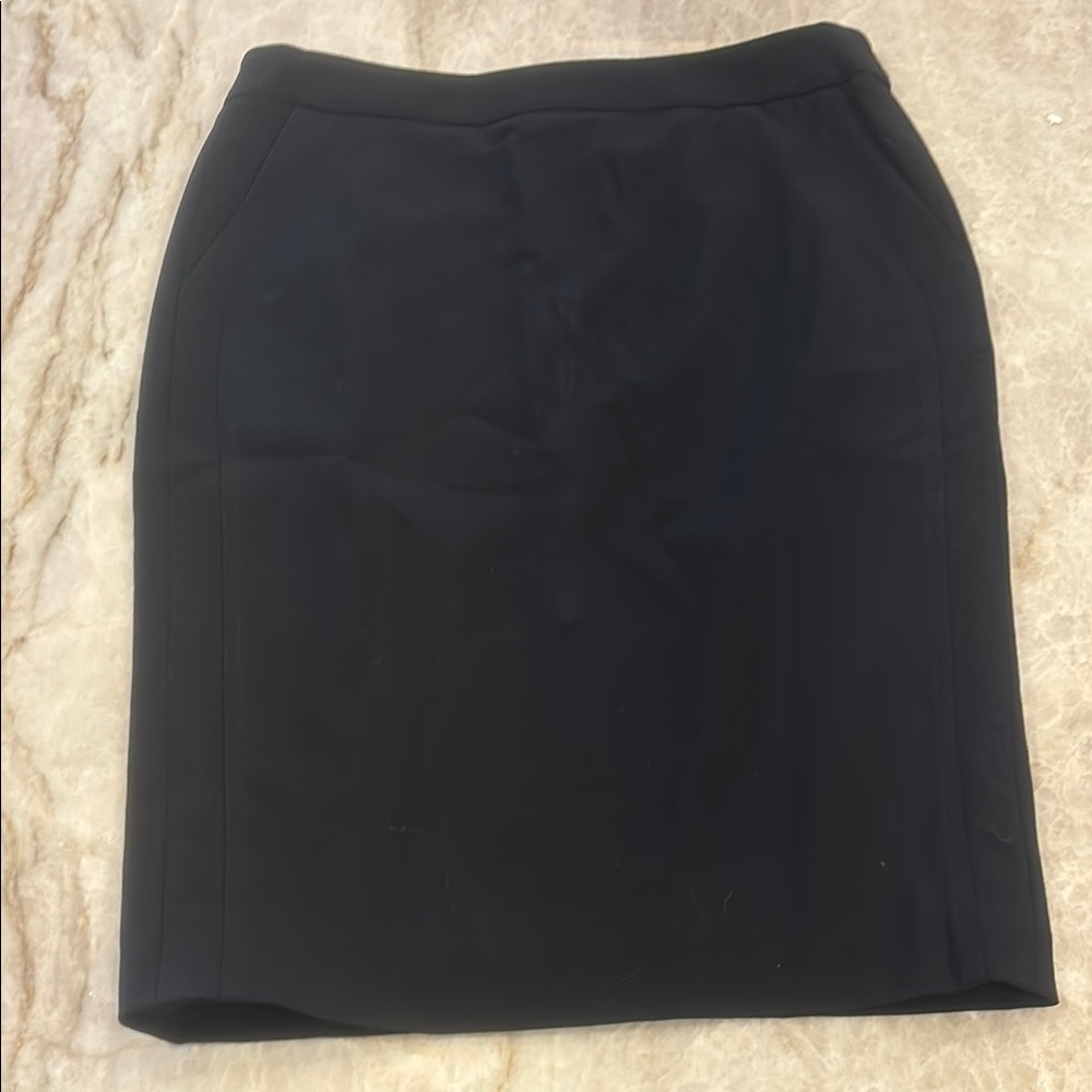 Elegant Black Pencil Skirt
